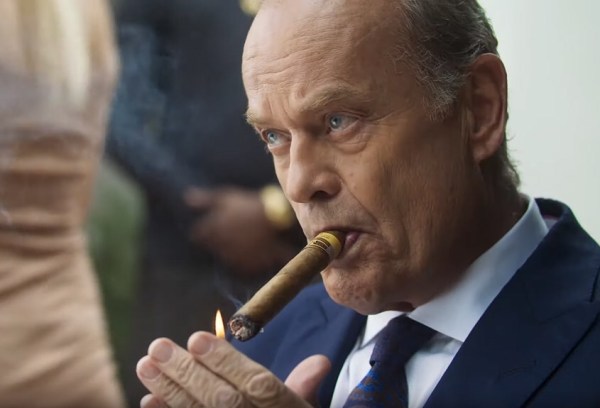 5AA707E3-C724-4E4F-9E4D-CE7B8400C021